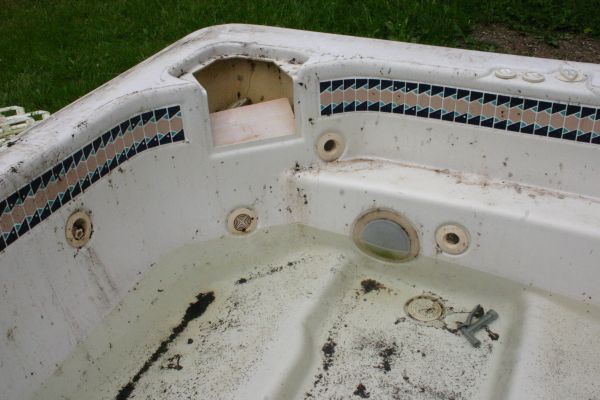 Hot Tub Removal in Pewaukee